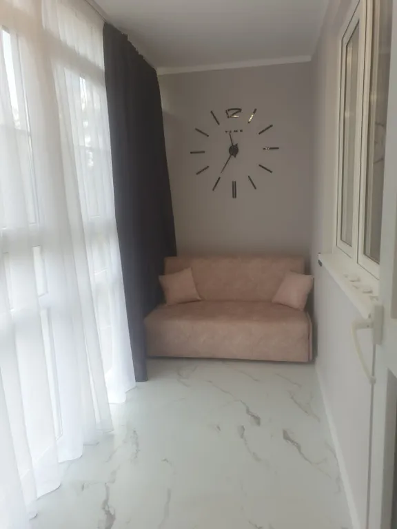 Собственник:89242850870