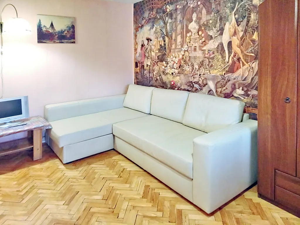 Квартира у Фонтанов Петергофа — аренда посуточно в Петергоф