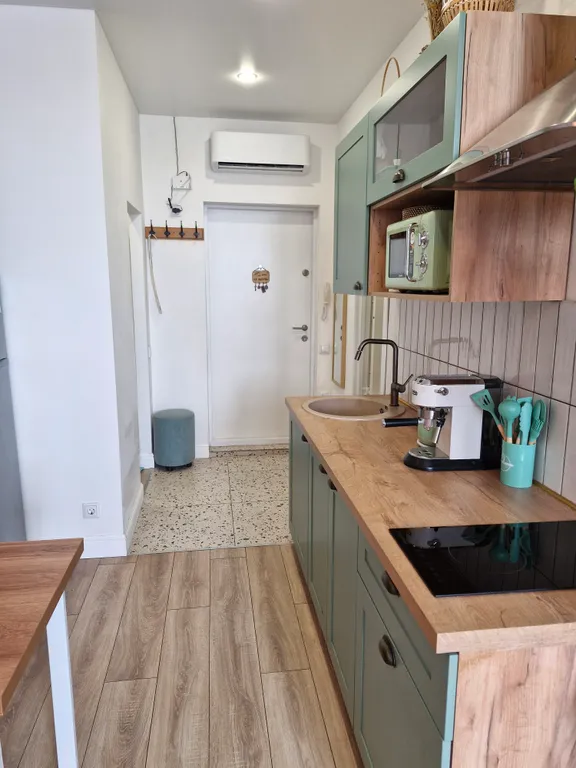 Уютная квартира-студия возле Ашана