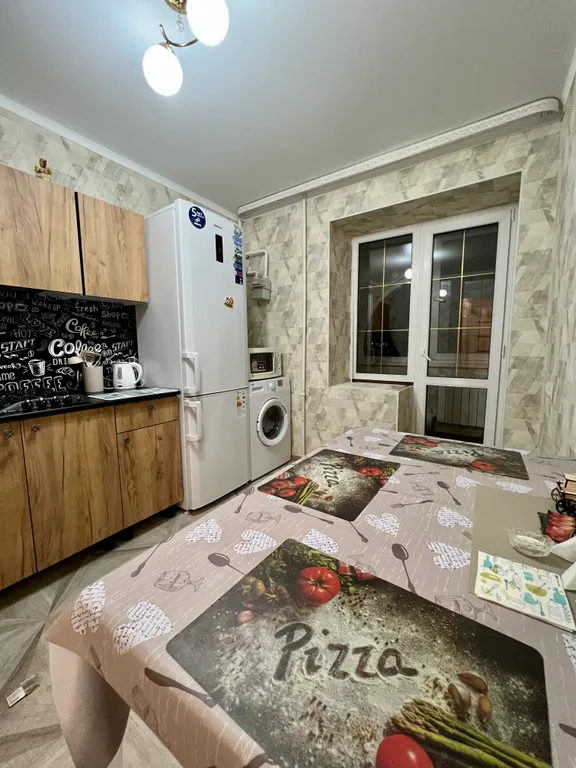 Просторная квартира в 5 минутах от вокзала и 12 минутах от аэропорта