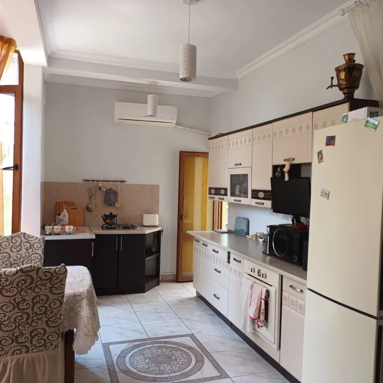 Коттедж Красивый дом для отдыха и жизни — Сочи