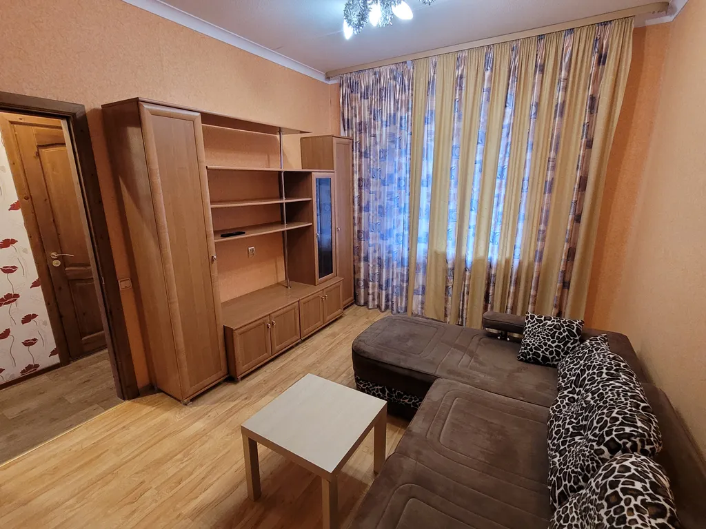 3-комнатная квартира с видом на склон