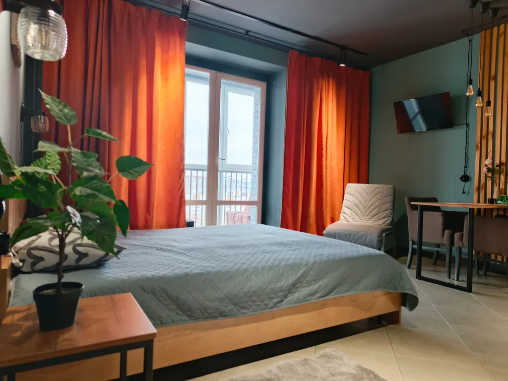 Квартира Стильная студия в ЖК Питер в 10 минутах от аэропорта — аренда посуточно в Барнаул