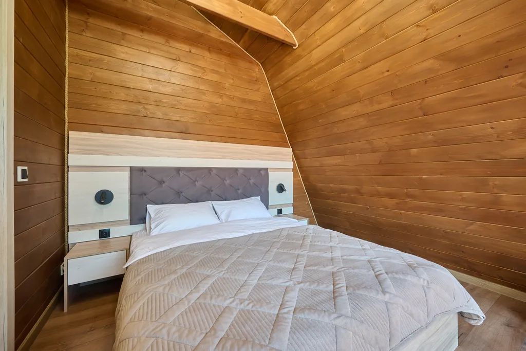 Коттедж Коттедж Шале с 1 спальней, кухня-гостиная с диваном и ванной комнатой — Мезмай