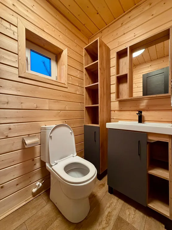 Дом Благодать у пруда семейный