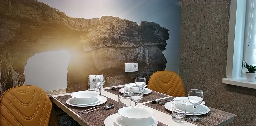 150м до замка 2 ком. дизайнерские апартаменты