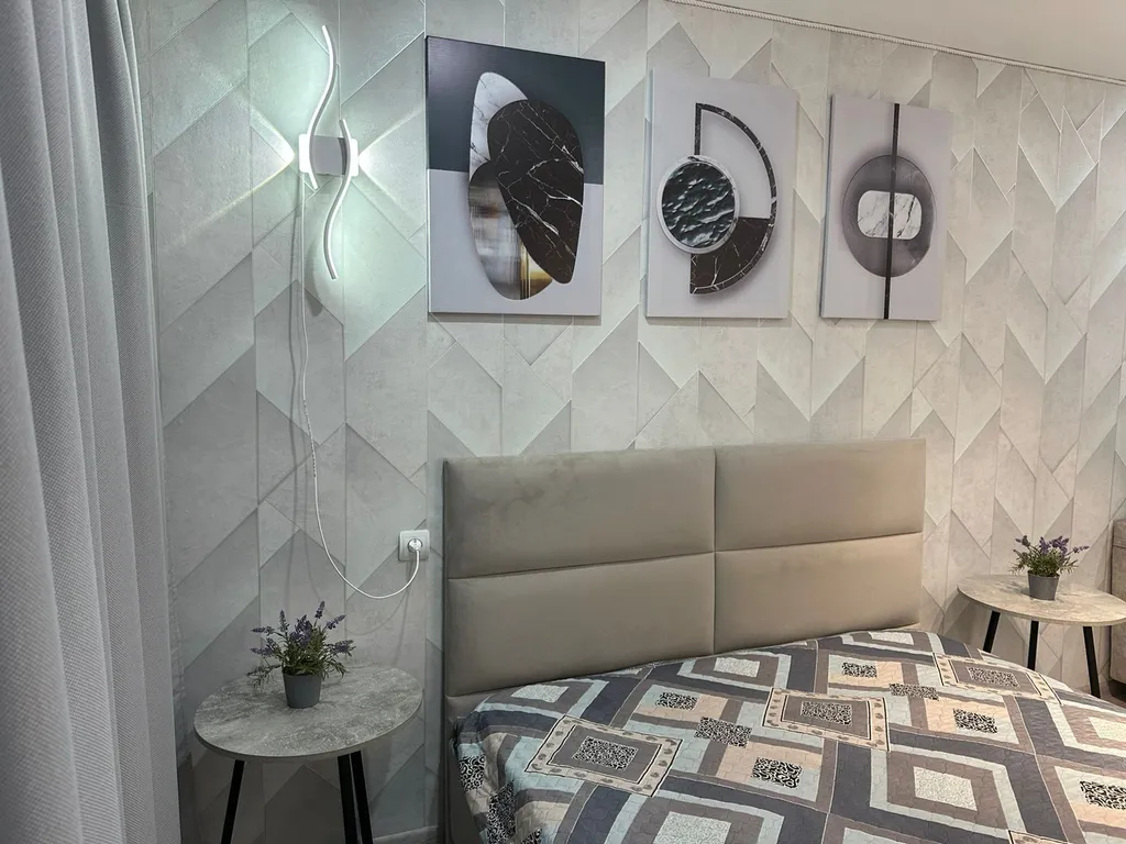 Однокомнатная благоустроенная квартира