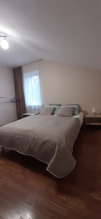 Большой загородный дом