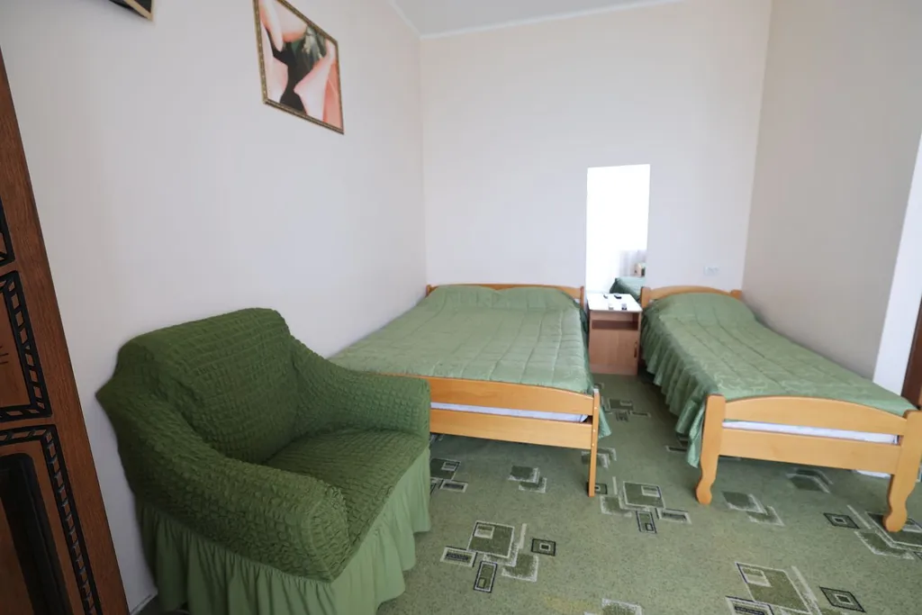 Квартира Квартира Четырехместный номер с доп. местом с балконом и видом на море — Лазаревское