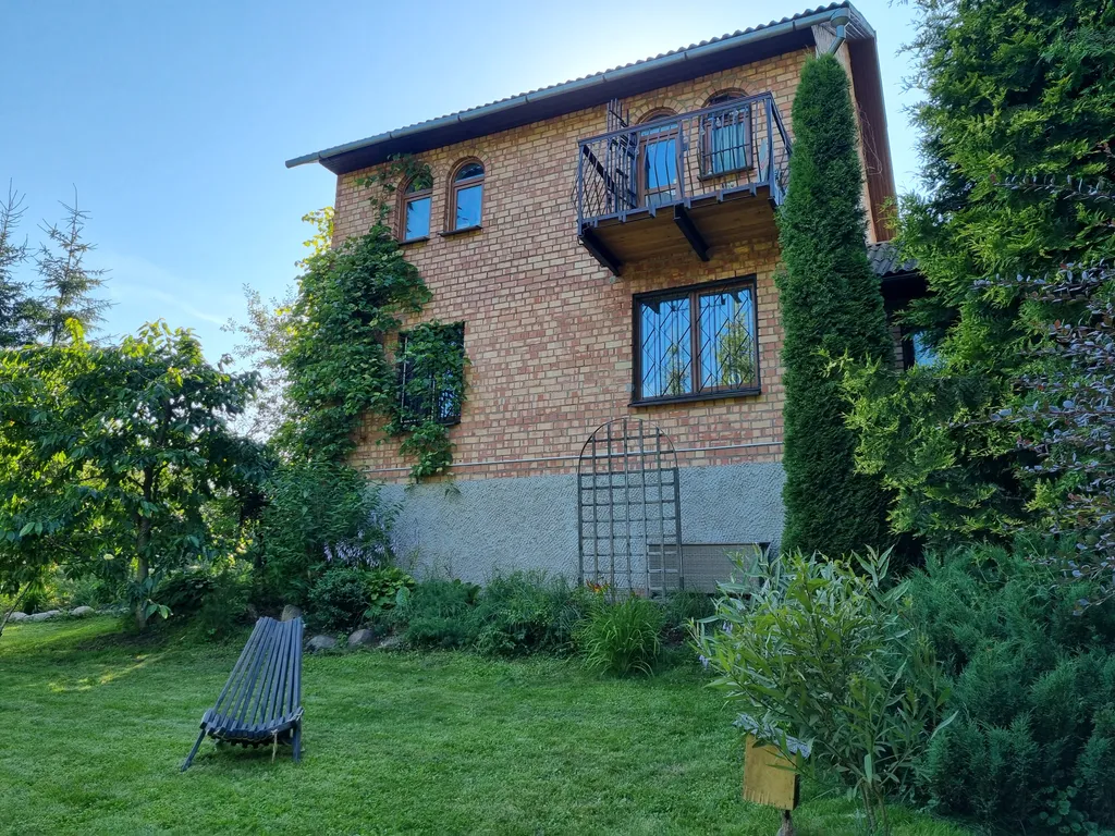 Коттедж на склоне возле Дубровского