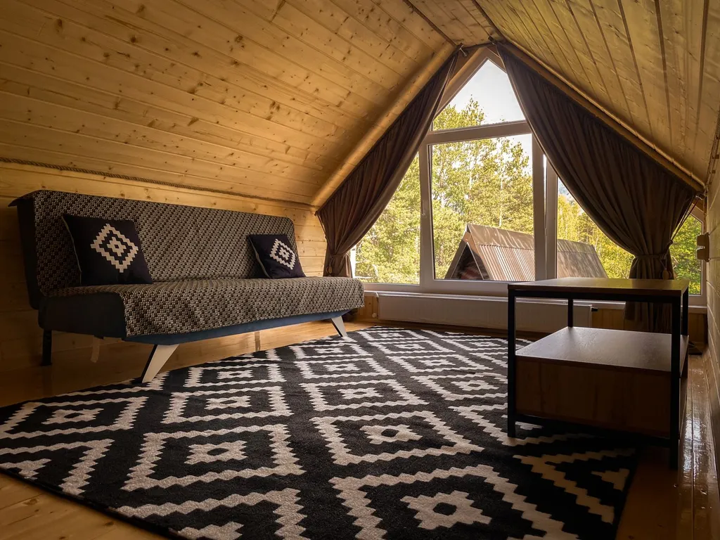 Коттедж посреди заповедного леса вблизи Эльбруса