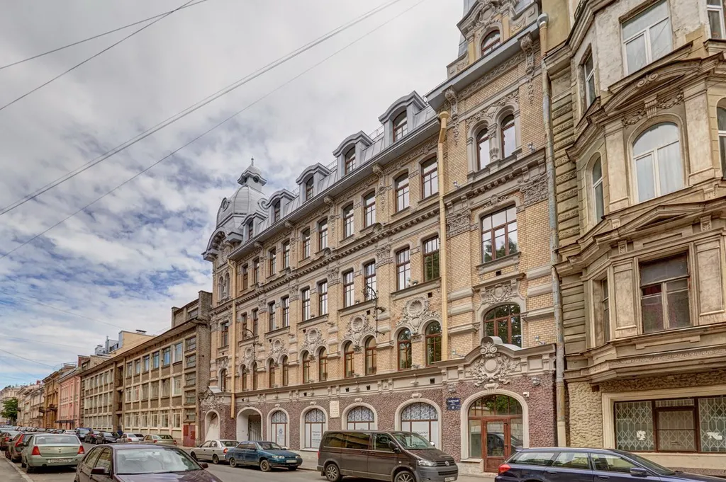 Люкс-апартамент в тихом центре
