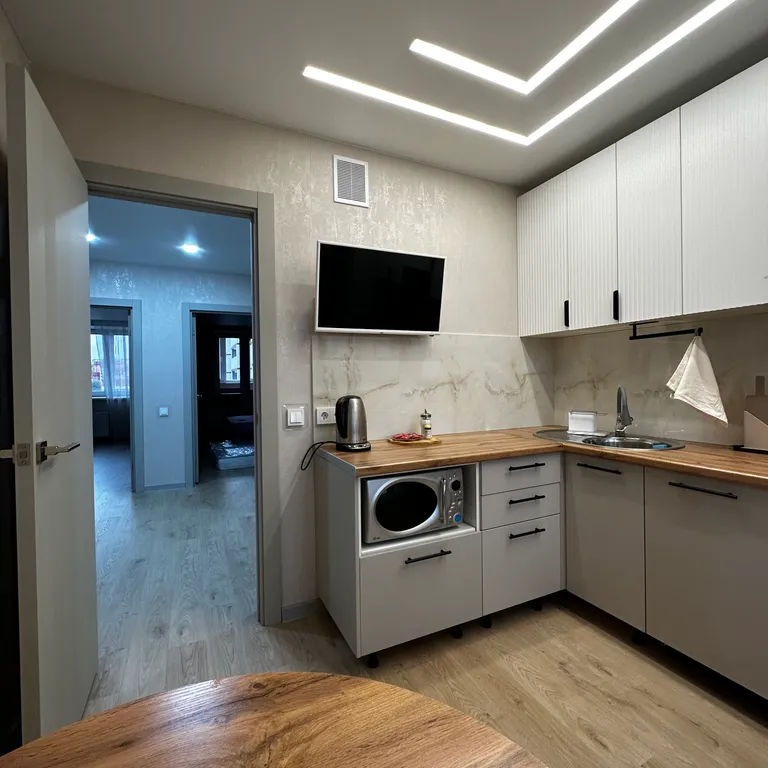 Трёхкомнатая квартира в центре города в пешей доступности к Заливу