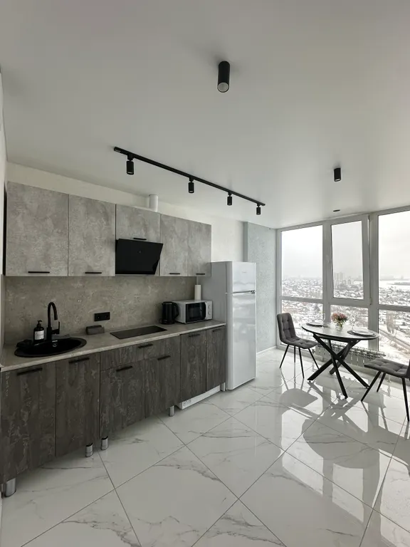 Квартира на 18 этаже с видом на Волгу