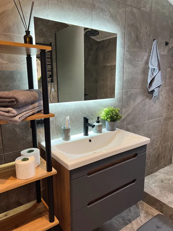 Стильный новый и просторный дом у горнолыжного курорта