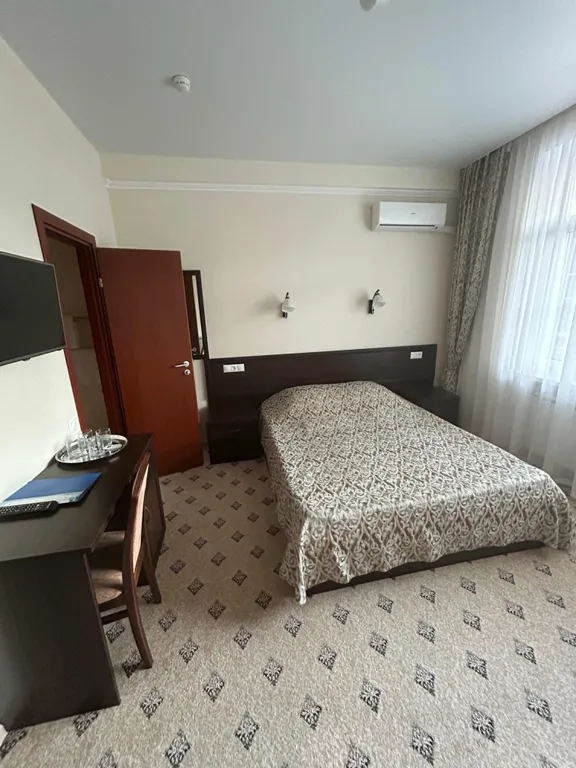 Квартира Комната в гостевом доме — аренда посуточно в Небуг