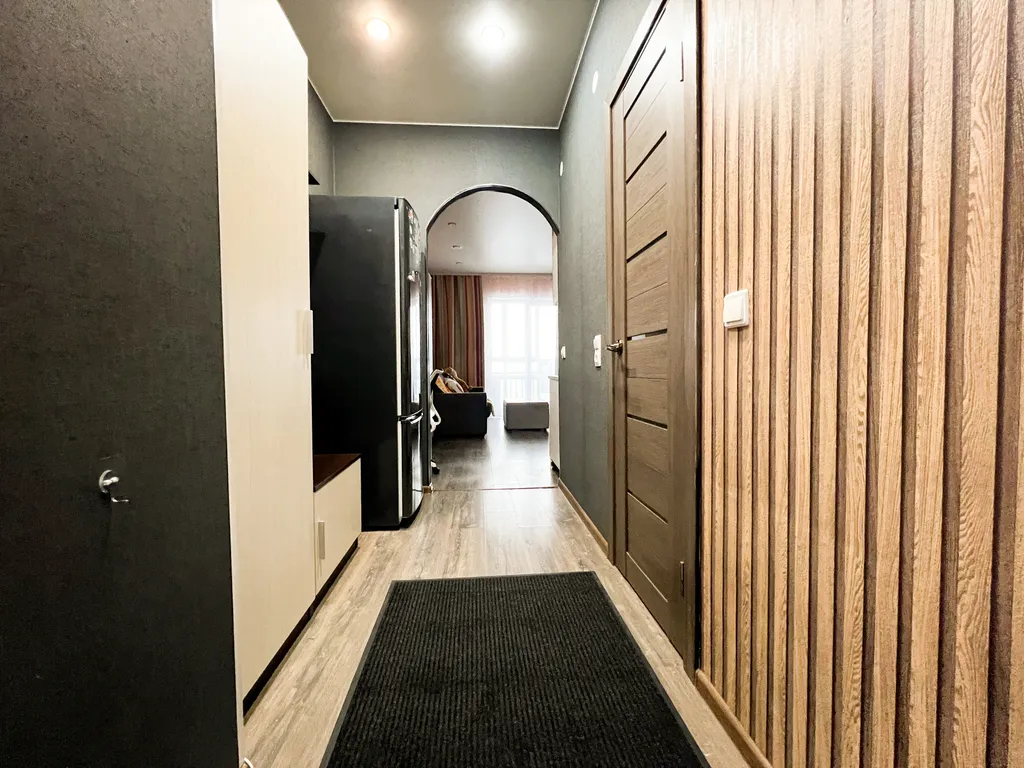 Квартира-студия Вверх