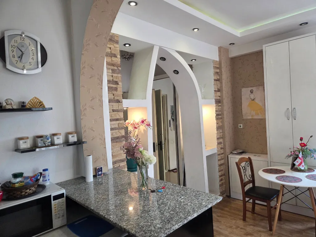 Комфортная квартира в старом Тбилиси