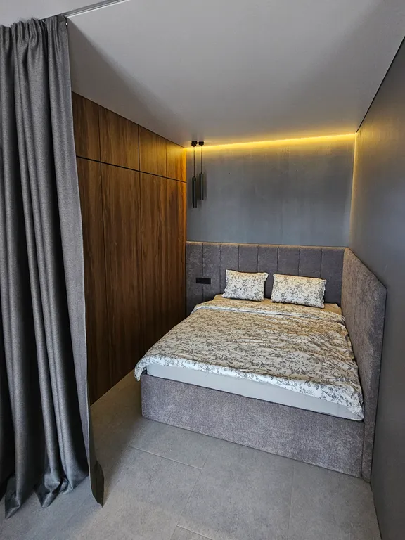 Студия у Псковского Кремля