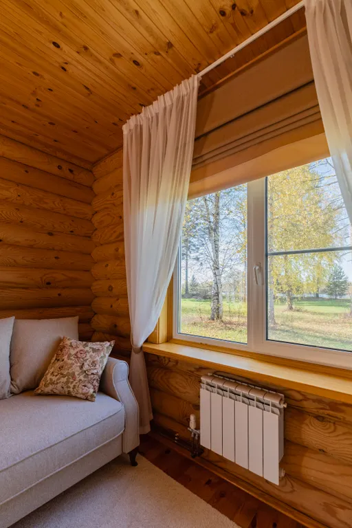 Комфортный дом у реки