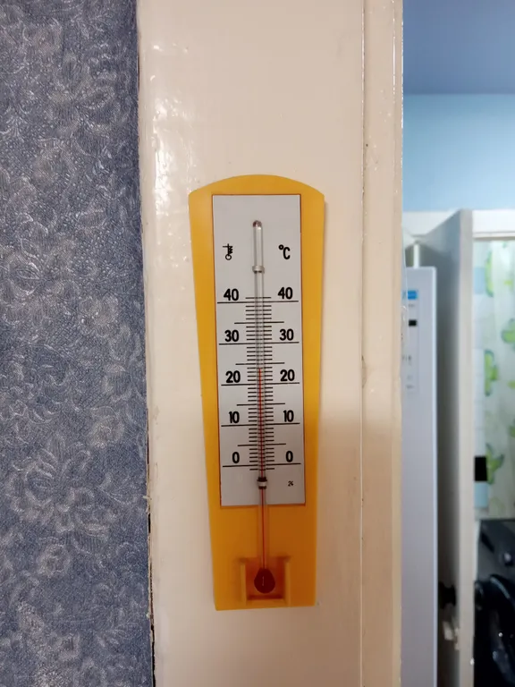 Просторная квартира на высоком этаже с видом на Имандру и Хибины