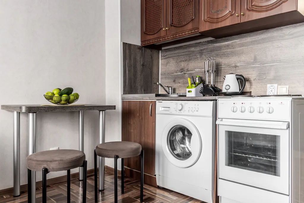 Уютная светлая студия с видом на набережную