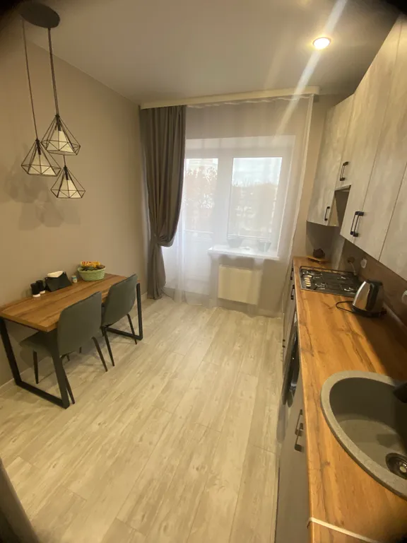 Квартира в спальном районе города — аренда посуточно в Великие Луки