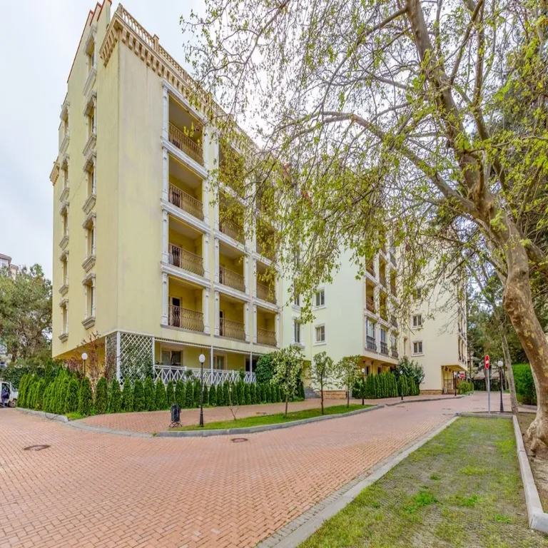 Уютная квартира на первой линии моря