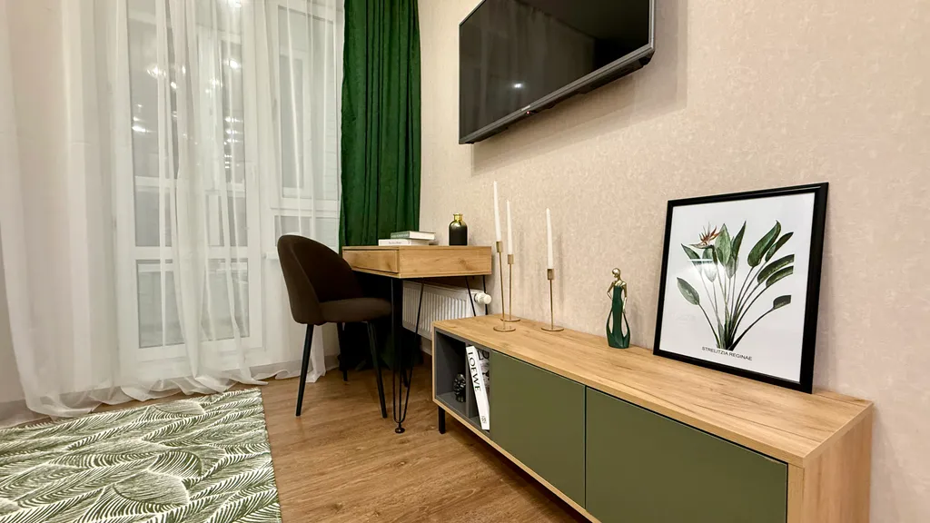 Дизайнерская Евро2 для 6 гостей у Суворовского училища