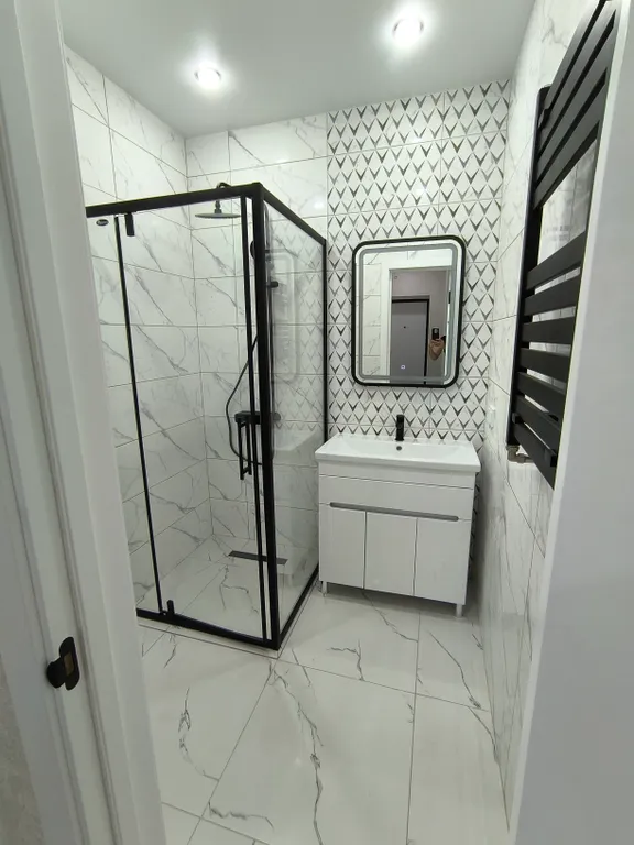 Уютная и стильная новая квартира для шикарного отдыха