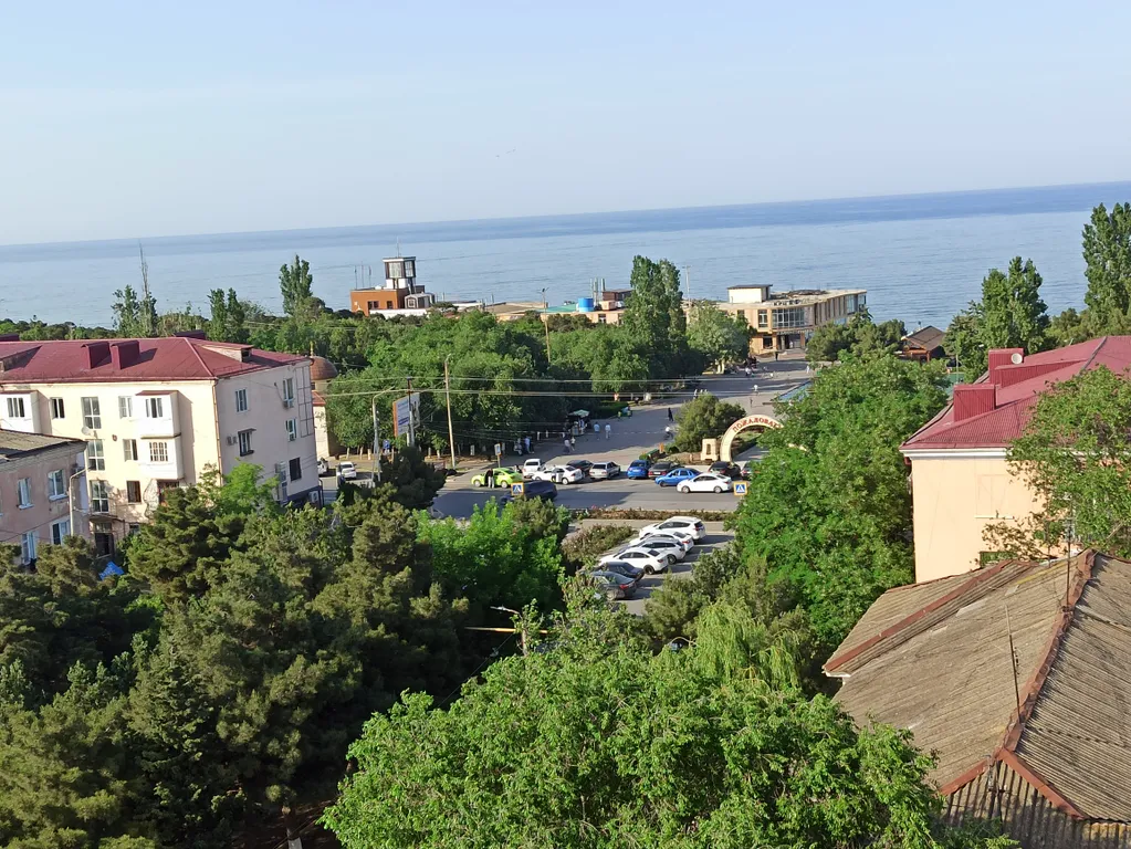 Уютная квартира в центре города, с видом на море