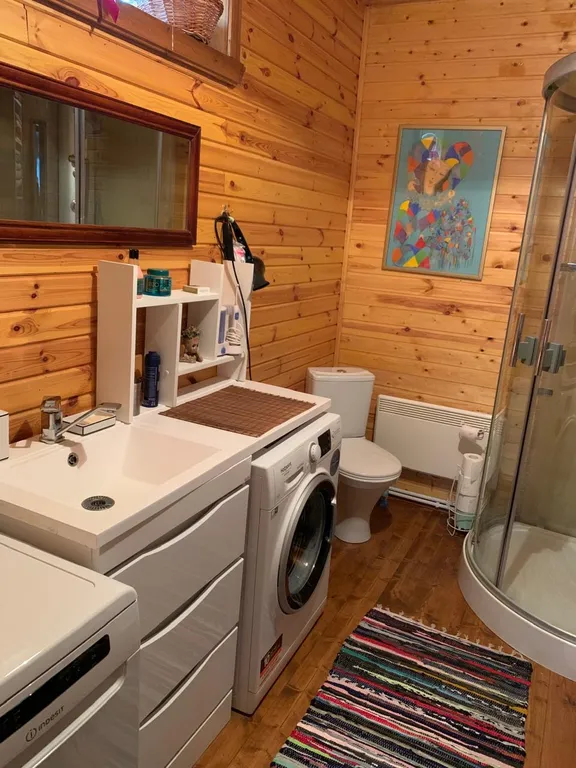 Загородный дом в лесу на Волге