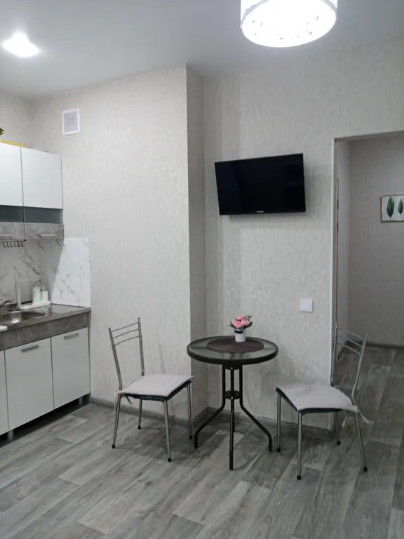 Квартира Квартира Просторная евродвушка рядом с аэропортом — Хабаровск