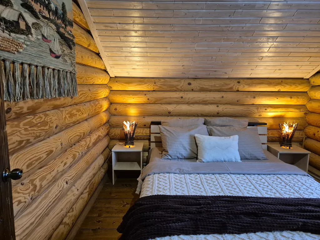 Уютный дом с бильярдом и сауной на побережье водохранилища