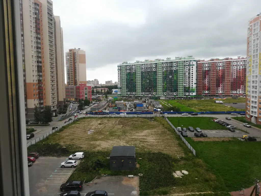 Просторная студия в Приморском районе