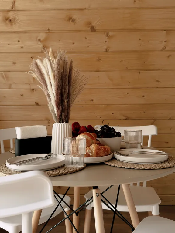 Уютный треугольный Ромашковый дом.