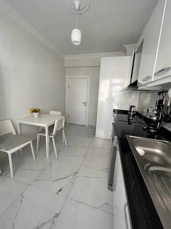 Уютная квартира (4 комнаты) в центре города