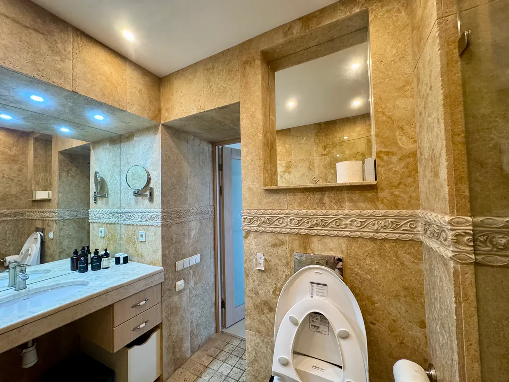 Новострой с панорамным видом на б. Пушкина