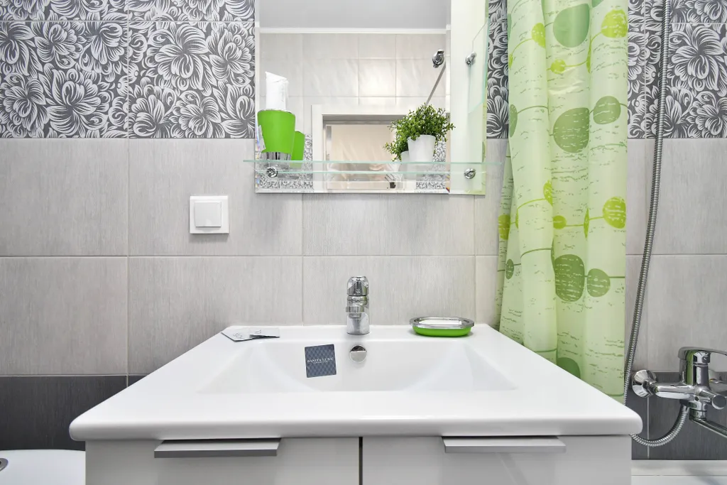 Квартира Квартира Уютная евродвушка в новом доме напротив ТЦ Планета — Красноярск