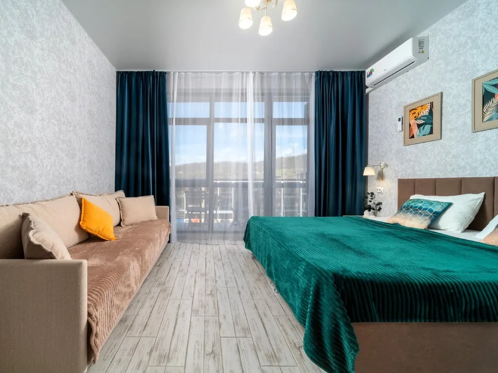 Апартаменты семейные в комплексе бизнес класса с бассейном