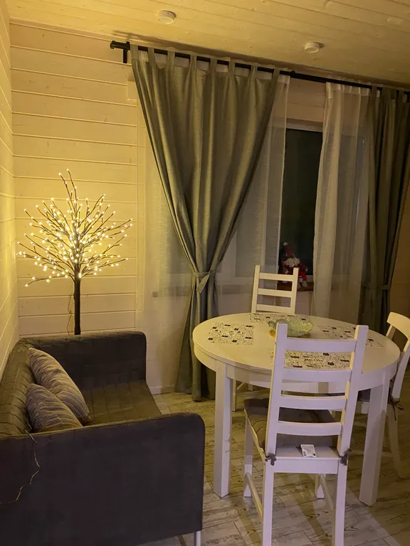 Уютный загородный коттедж недалеко от Игоры