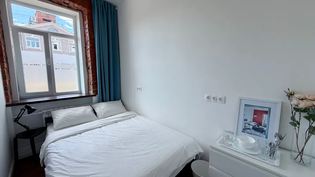 Уютная комната в стиле Лофт у метро Парк Культуры