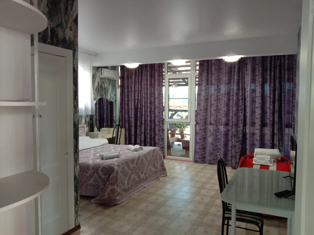 Этаж под ключ с видом на море, лес и горы