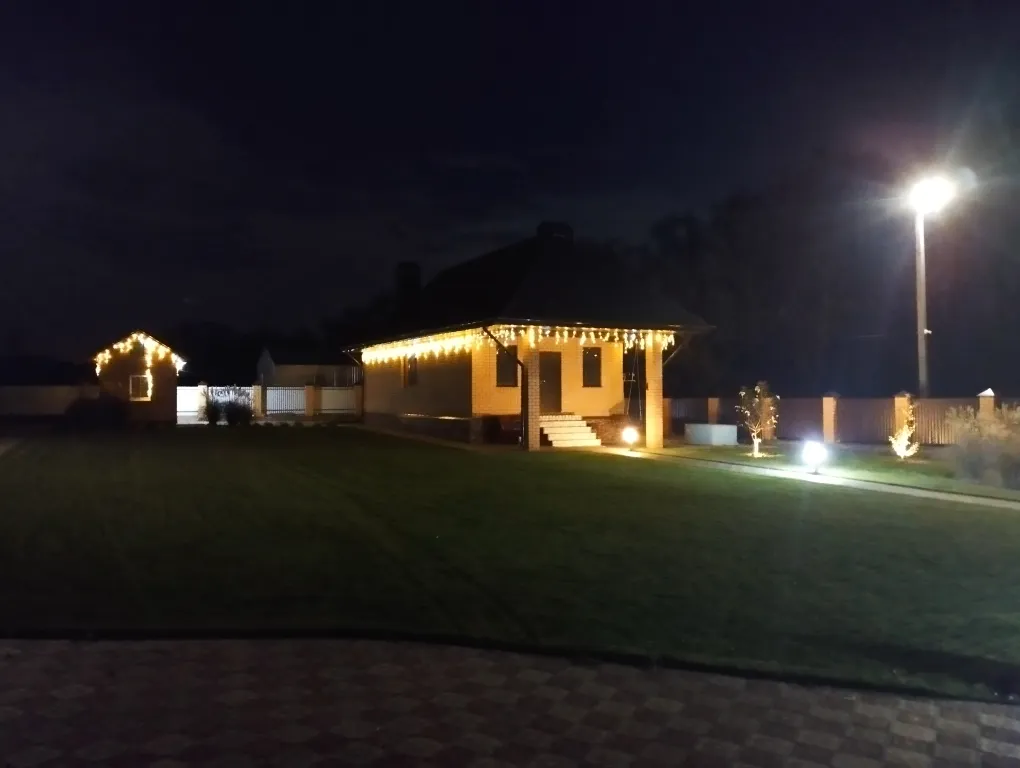 Домик у ручья