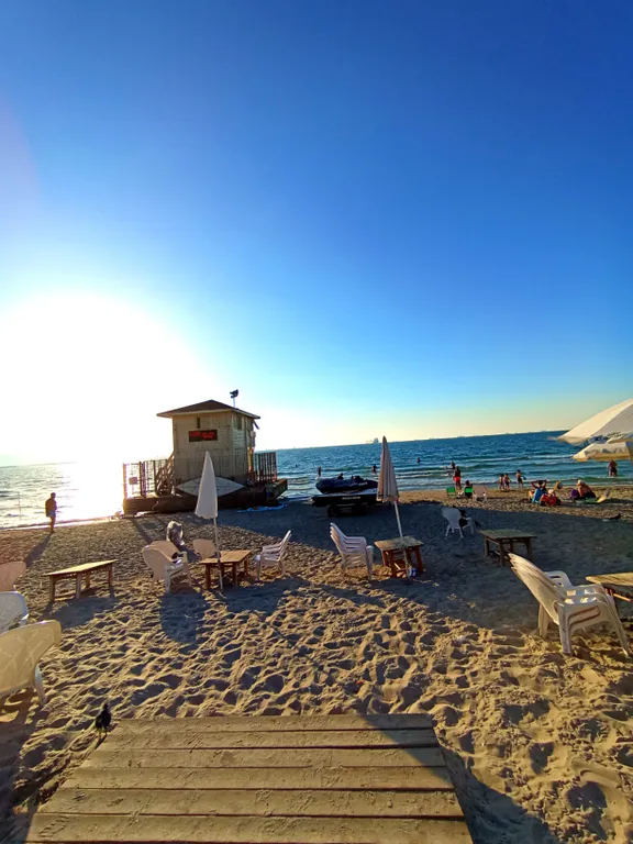 Потрясающие 2-комнатные апартаменты на берегу моря