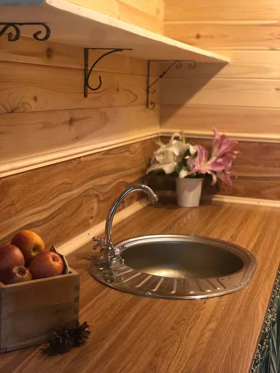 Коттедж Просторная дача рядом с лесом — Первомайское