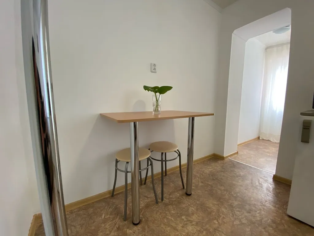 Уютная комната в квартире в старом городе