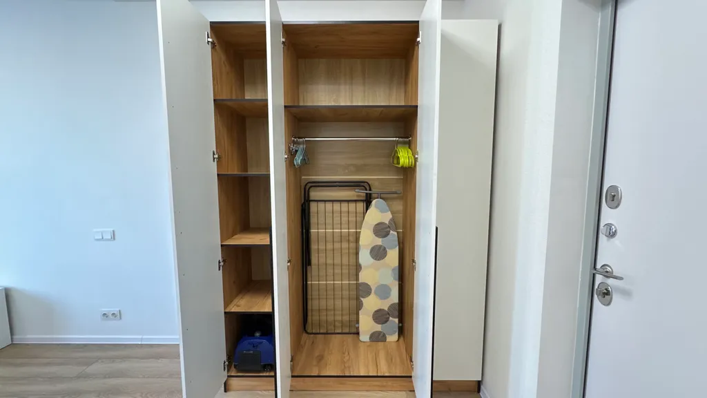 Новая студия рядом с ТРЦ