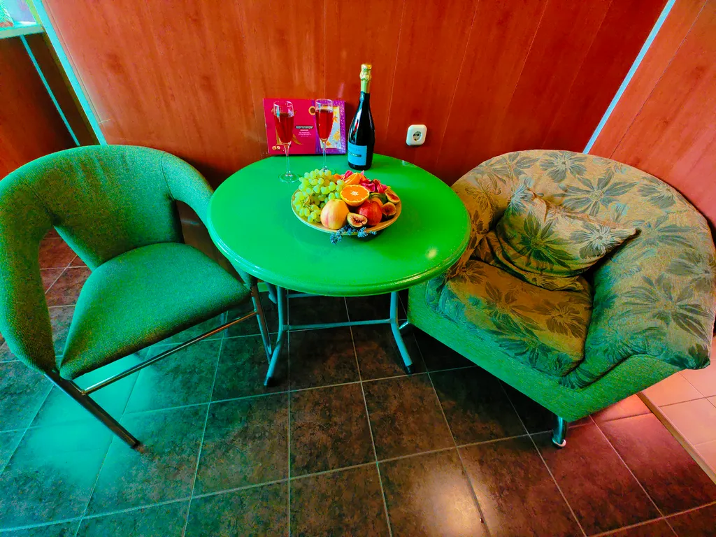 Двухкомнатные пятиместные апартаменты с мини-кухней без балкона