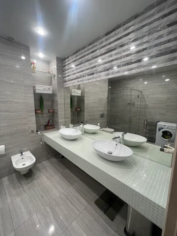 Апартаменты комфорт в Актер Гэлакси